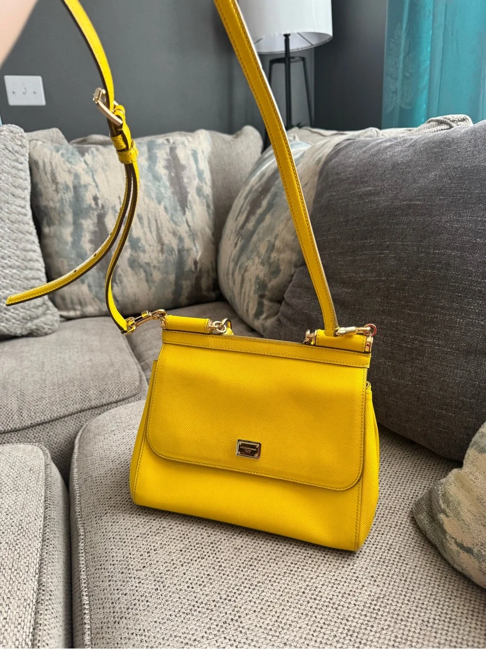 Dolce & Gabbana Yellow Leather Crossbody Shoulder Bag - Designer Style